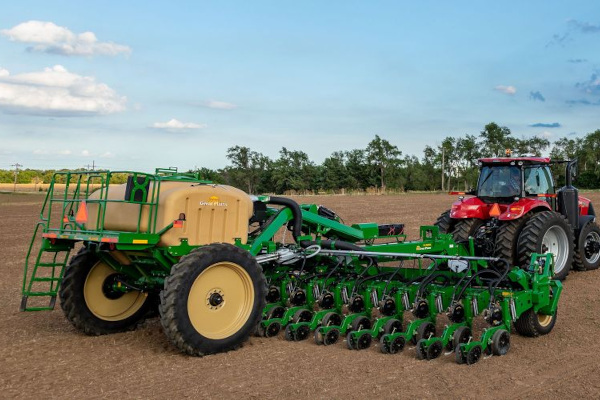 Great Plains | Cover Crops | 16-ROW BULK-FILL for sale at Wellington Implement, Ohio