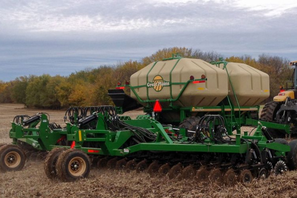Great Plains | Air Drills | 35' No-Till for sale at Wellington Implement, Ohio