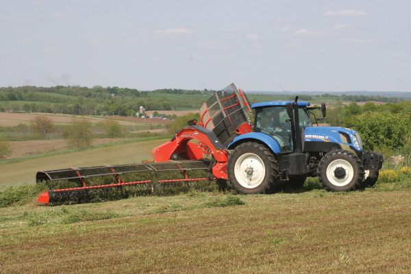 Kuhn | Hay and Forage Tools | Mergers for sale at Wellington Implement, Ohio