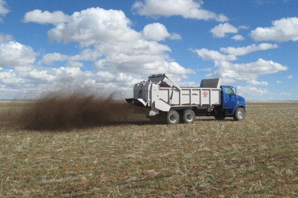 Kuhn | Apron Box Manure Spreaders | PSC 100 Series for sale at Wellington Implement, Ohio