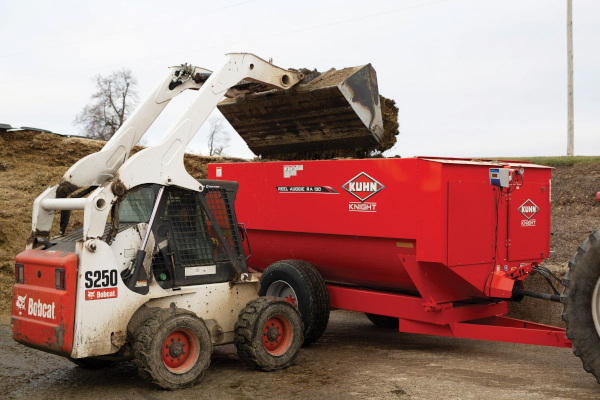 Kuhn | Reel Mixers | RA 125 & 130 Series for sale at Wellington Implement, Ohio