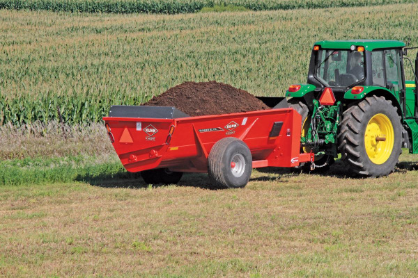 Kuhn | SL 100 Series | Model SL 110 Trailer for sale at Wellington Implement, Ohio