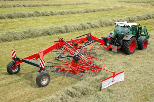 Kuhn | Rotary Rakes | Twin Rotor, Side Delivery for sale at Wellington Implement, Ohio