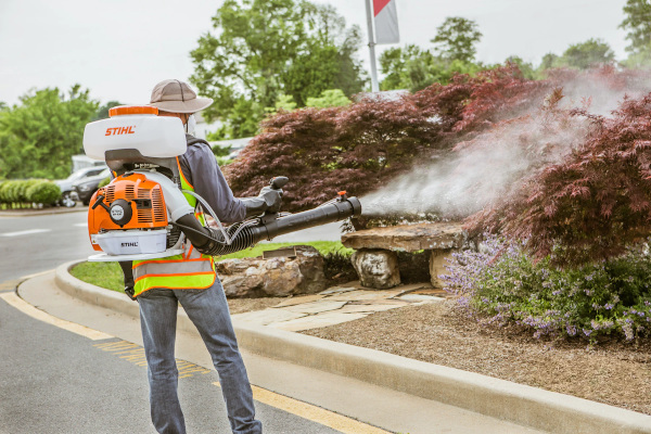 Stihl | Sprayers | Backpack Sprayers for sale at Wellington Implement, Ohio