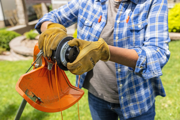 Stihl | Trimmers & Brushcutters | Trimmers Heads and Blades for sale at Wellington Implement, Ohio